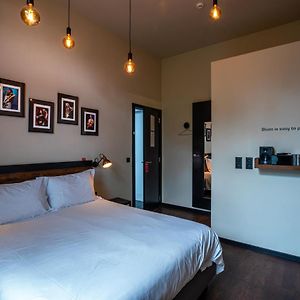 Kamer met een King Size Bed